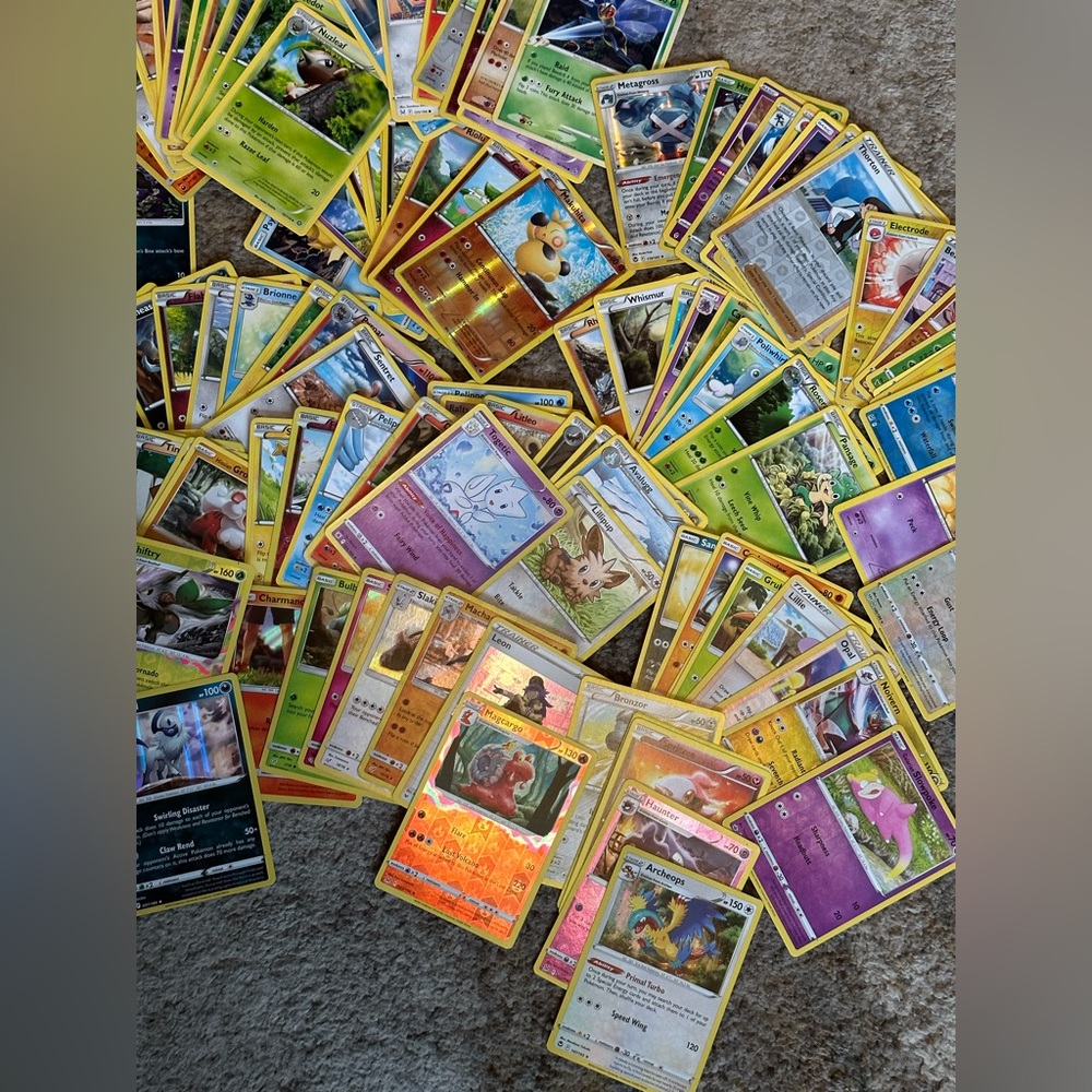 145 assorted Pokémon cards - Picture 4 of 4